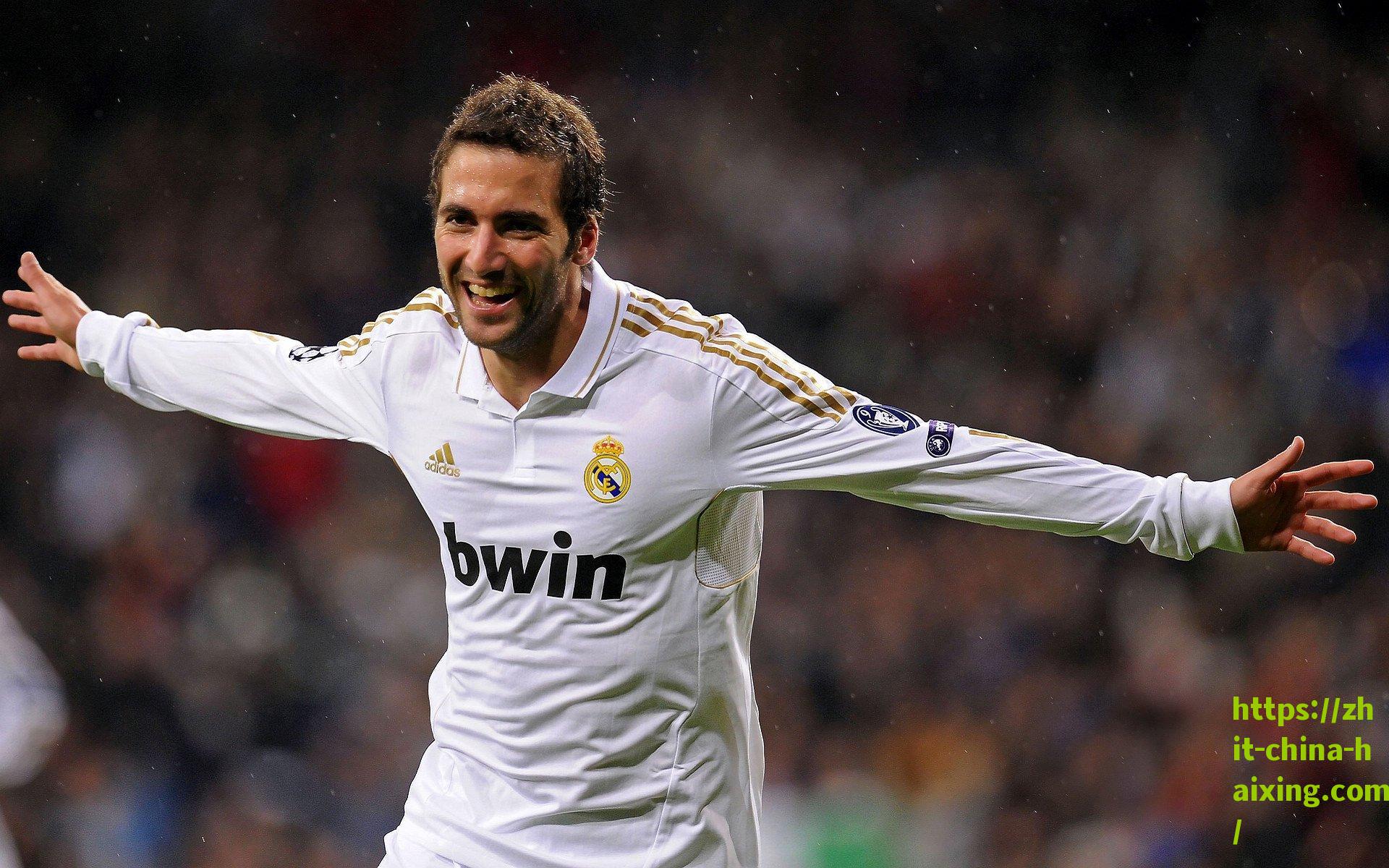 1500万英镑可炒滕哈赫,但格雷泽的曼联出不起…